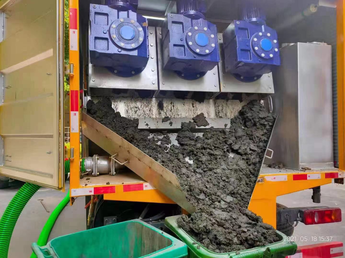 硚口化粪池清掏城市维护站-泥浆净化干湿分离处理